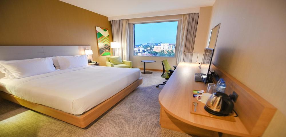 Hilton Garden Inn Kampala Dış mekan fotoğraf