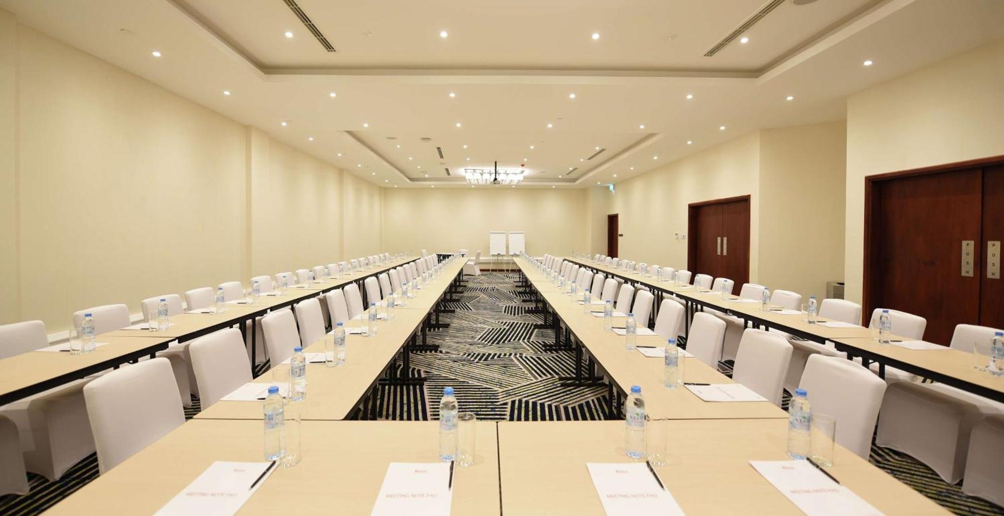 Hilton Garden Inn Kampala Dış mekan fotoğraf