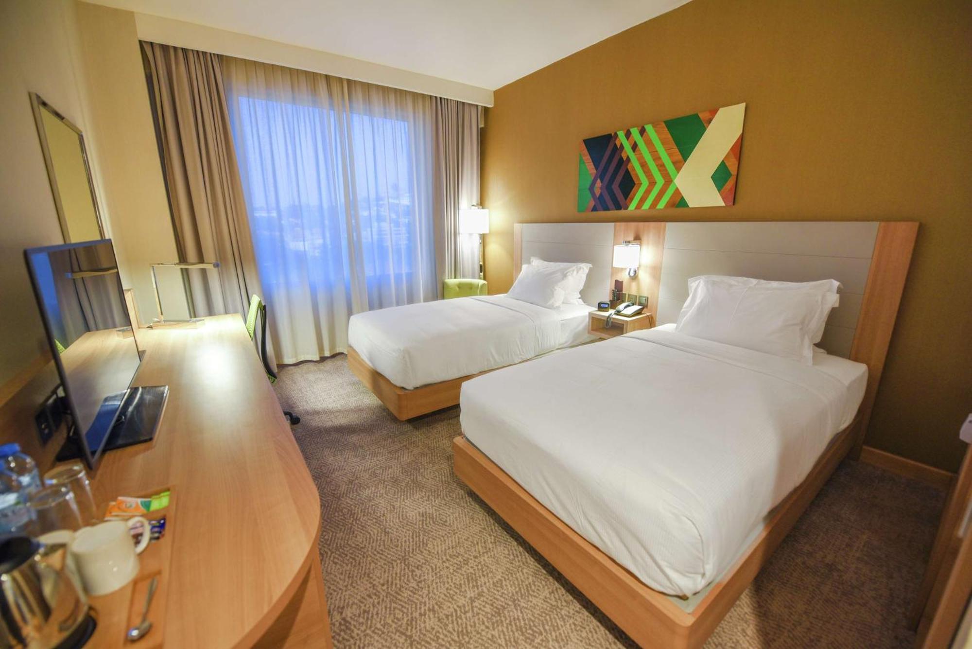 Hilton Garden Inn Kampala Dış mekan fotoğraf