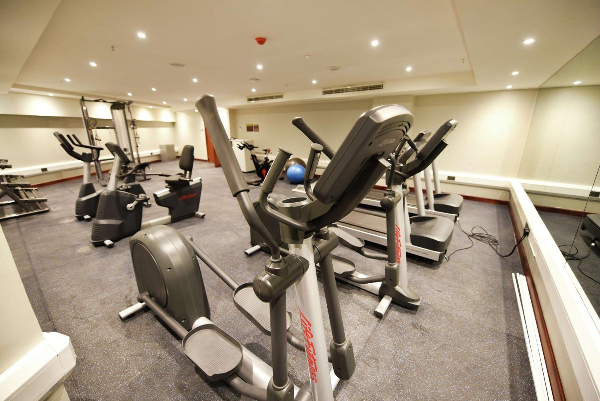 Hilton Garden Inn Kampala Dış mekan fotoğraf