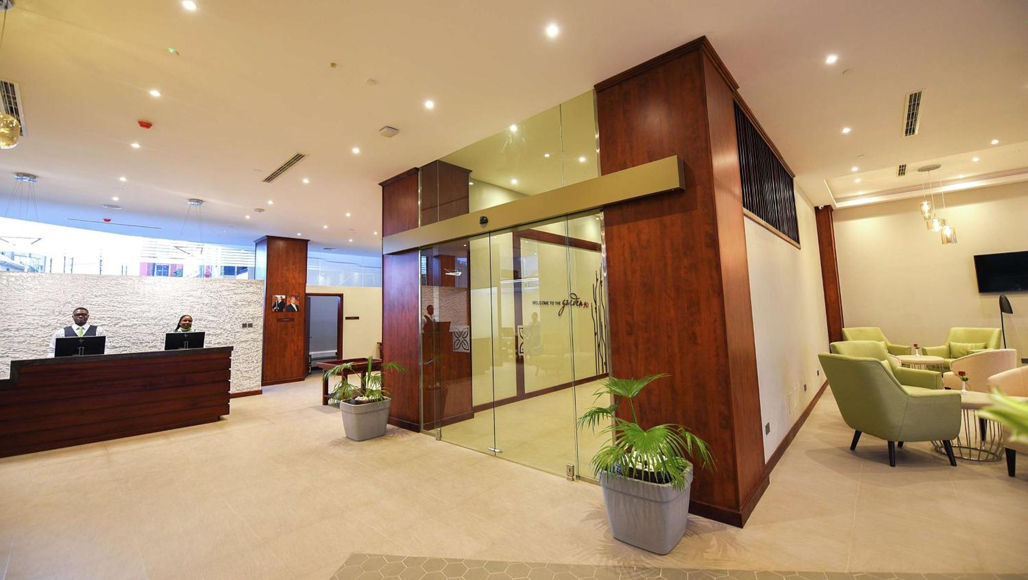 Hilton Garden Inn Kampala Dış mekan fotoğraf
