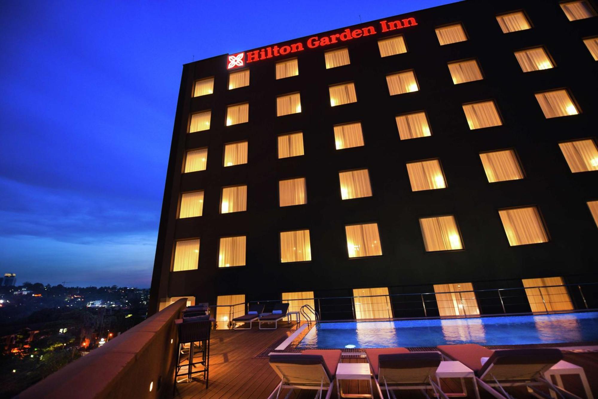 Hilton Garden Inn Kampala Dış mekan fotoğraf