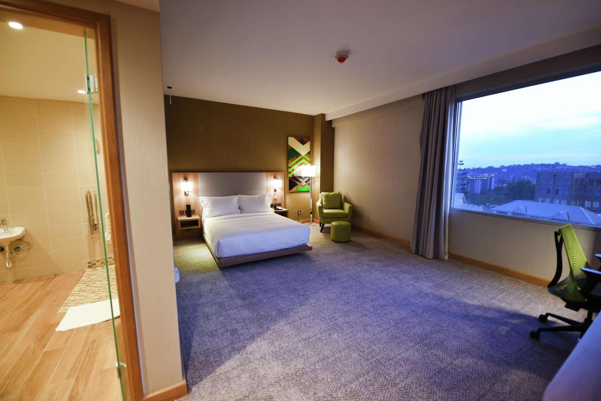 Hilton Garden Inn Kampala Dış mekan fotoğraf