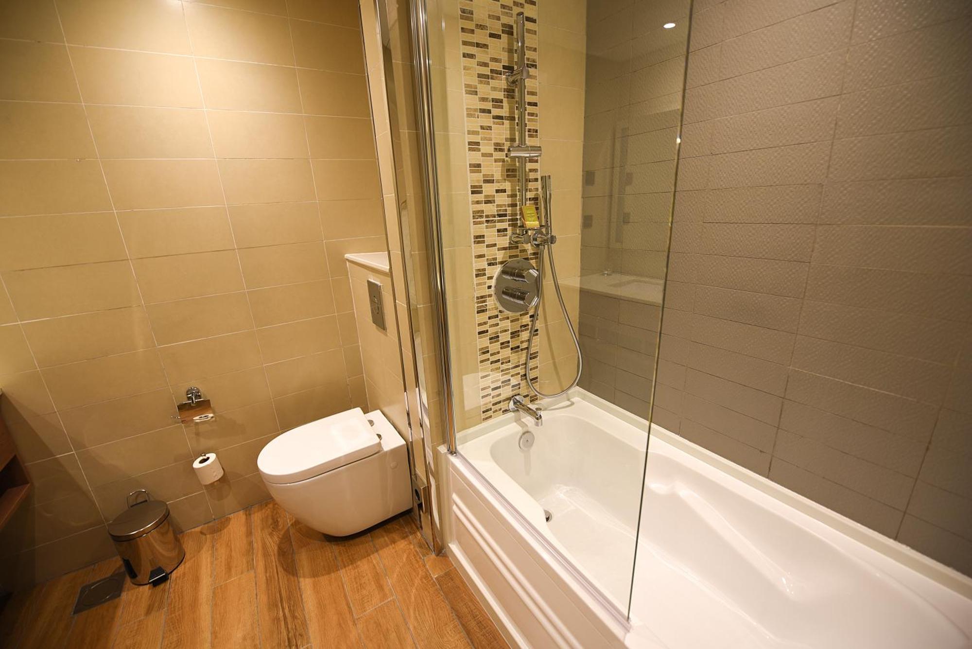 Hilton Garden Inn Kampala Dış mekan fotoğraf